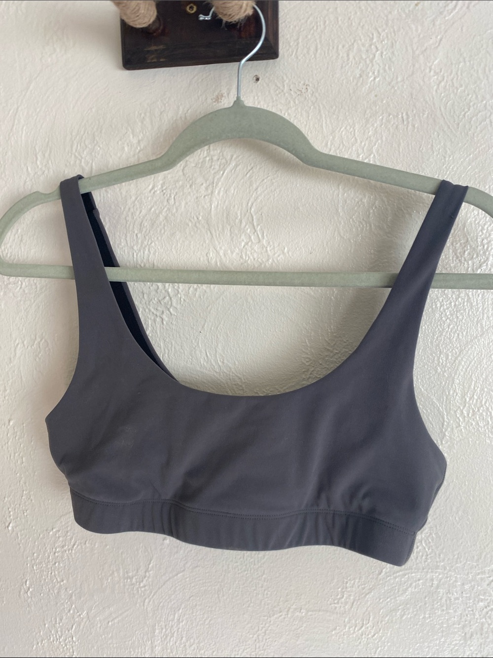Vuori Scoop-Neck Sports Bra in Charcoal Gray